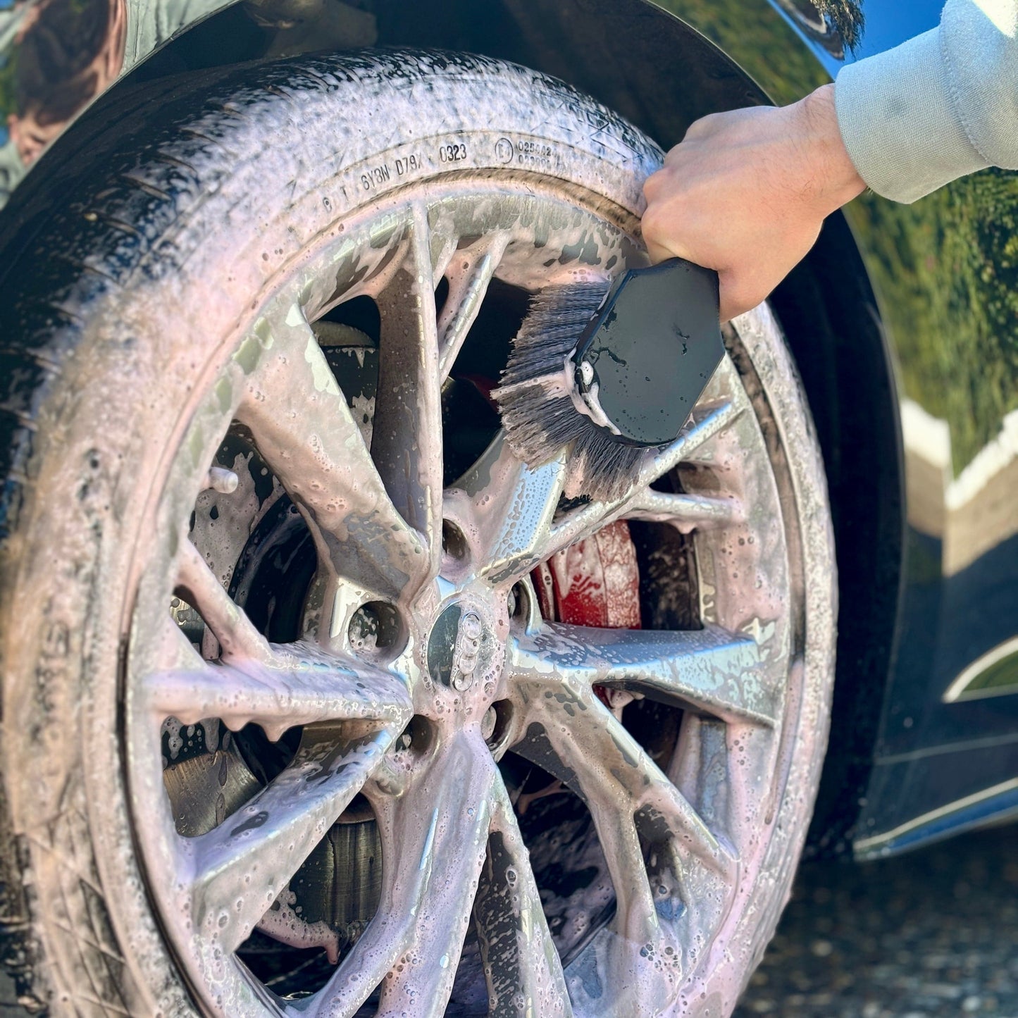 Cepillo para Llantas - Tienda Detailing